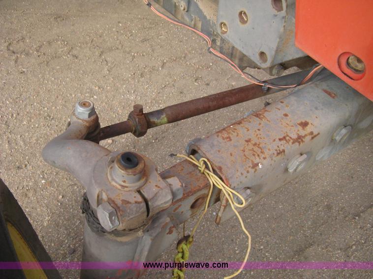 image for item E3012 Massey Fergusen 261 tractor