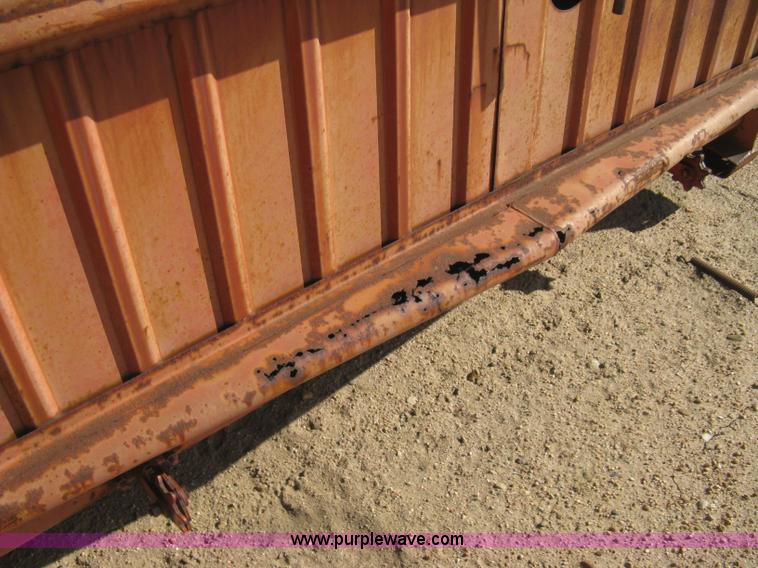 image for item E3015 Hesston Stakhand 10