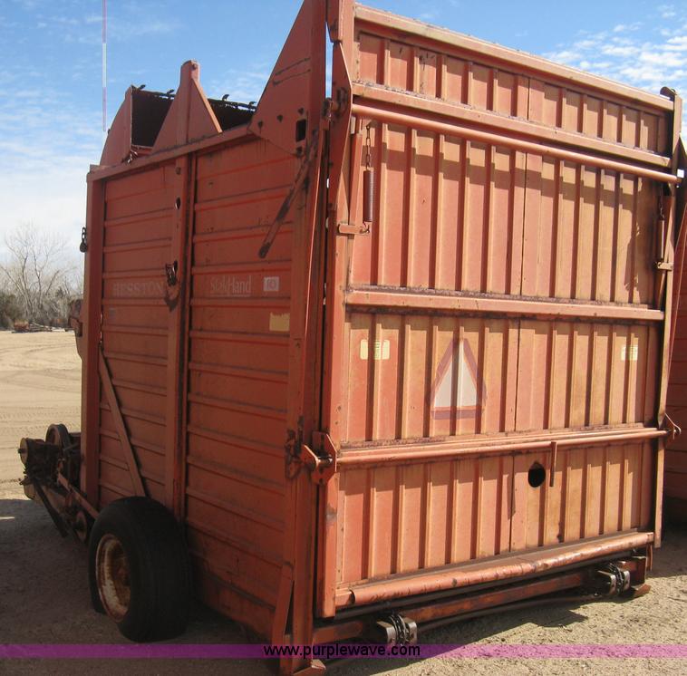 image for item E3016 Hesston Stakhand 10