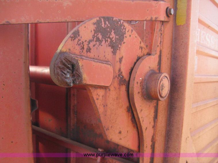 image for item E3016 Hesston Stakhand 10