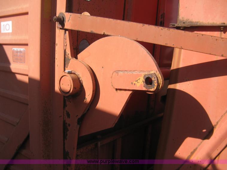 image for item E3016 Hesston Stakhand 10