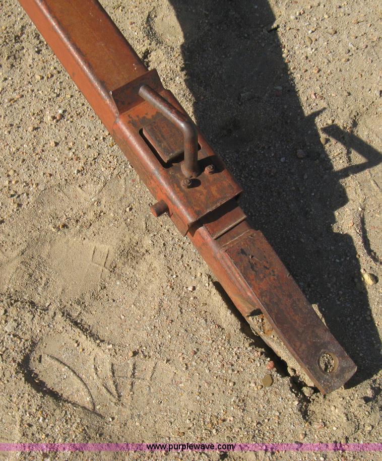 image for item E3019 Unverferth McCurdy 275 gravity wagon