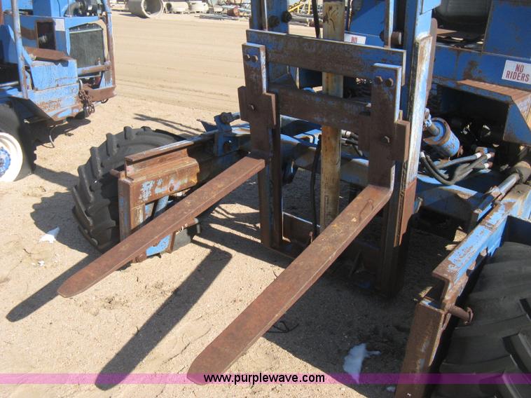 image for item E3020 Princeton PB40 piggyback forklift