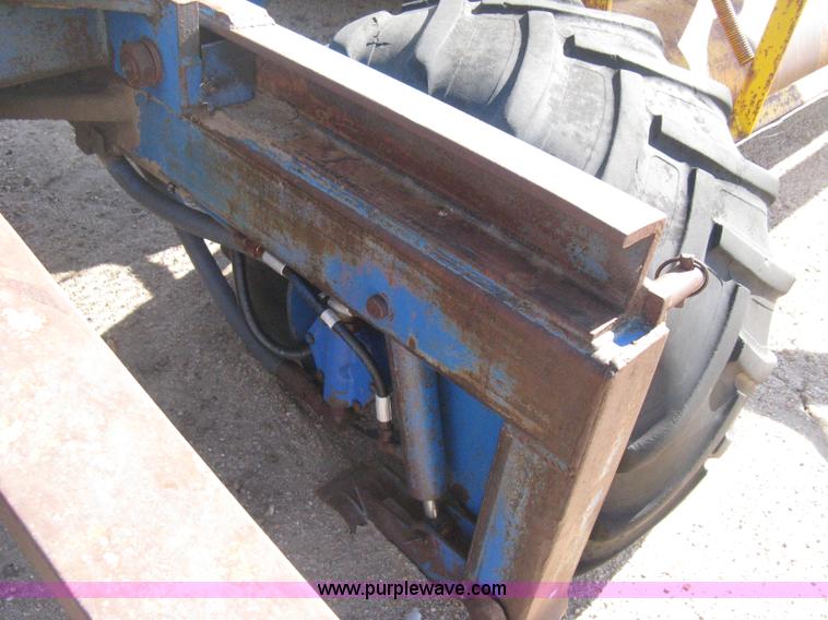 image for item E3020 Princeton PB40 piggyback forklift