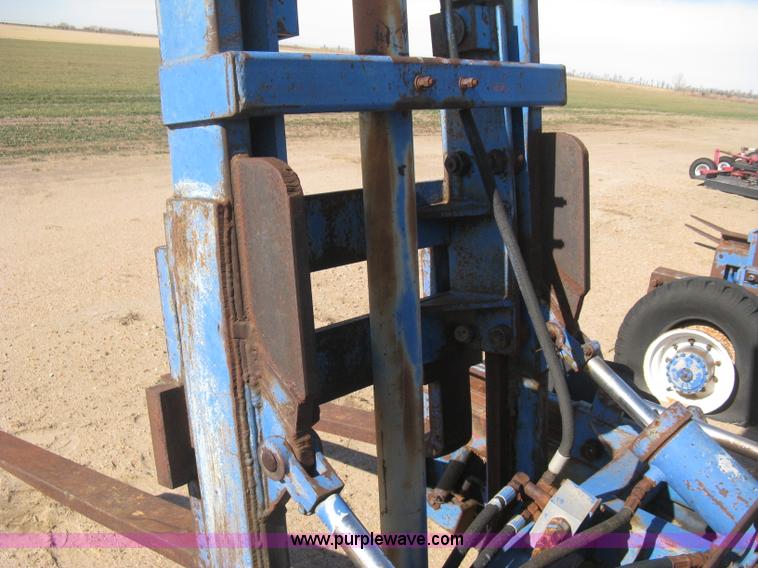 image for item E3020 Princeton PB40 piggyback forklift