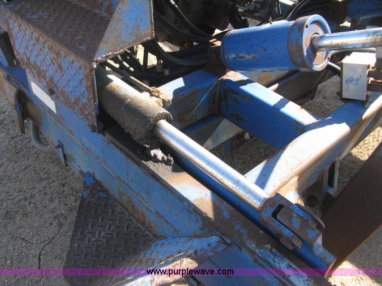 image for item E3020 Princeton PB40 piggyback forklift