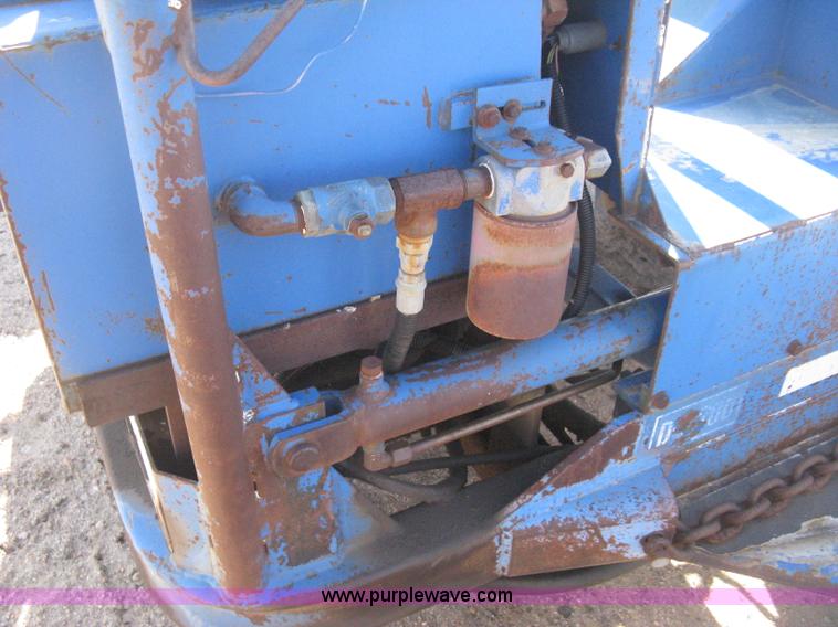 image for item E3021 Teledyne/Princeton D3200S piggyback forklift