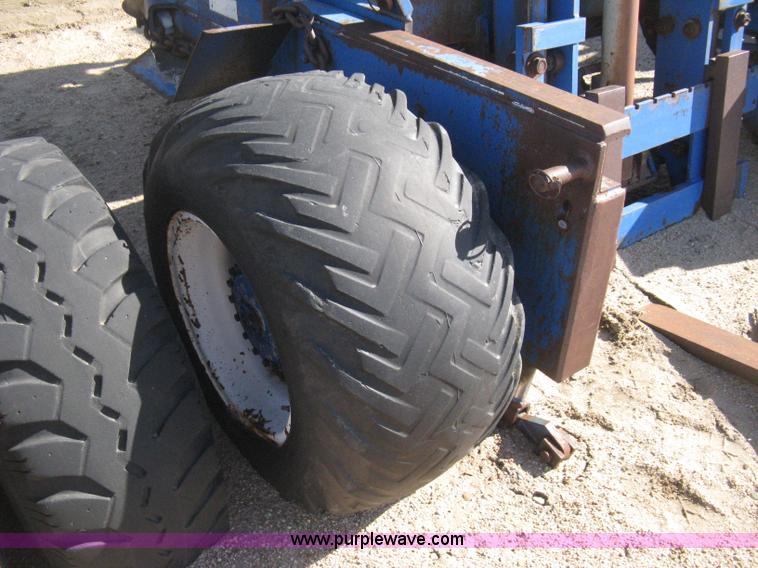 image for item E3021 Teledyne/Princeton D3200S piggyback forklift