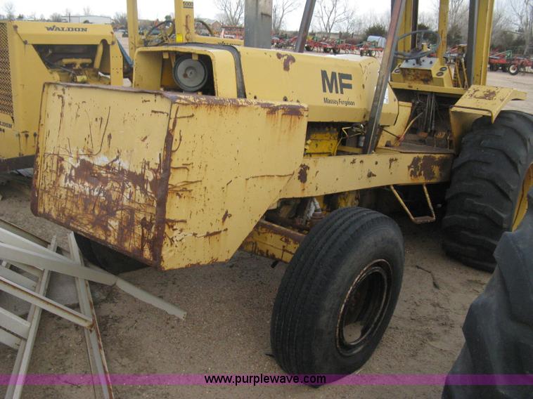 image for item E3022 Massey Ferguson H50 rough terrain forklift