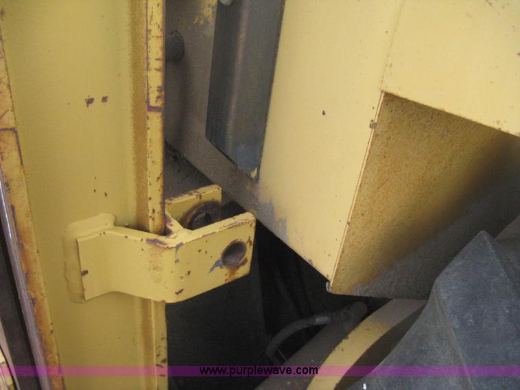 image for item E3022 Massey Ferguson H50 rough terrain forklift