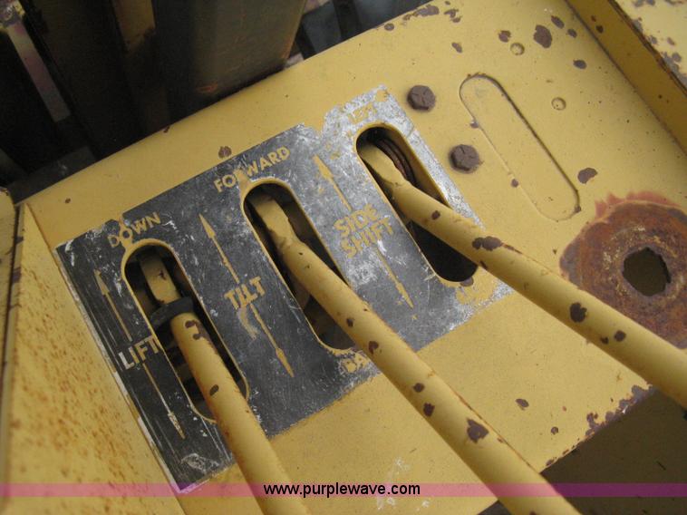 image for item E3022 Massey Ferguson H50 rough terrain forklift