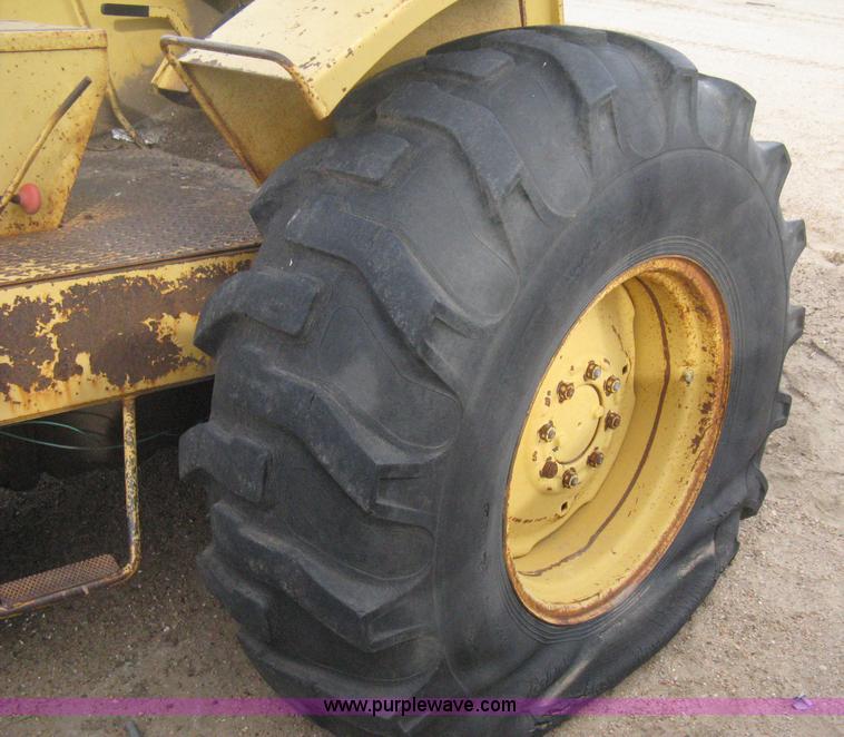 image for item E3022 Massey Ferguson H50 rough terrain forklift