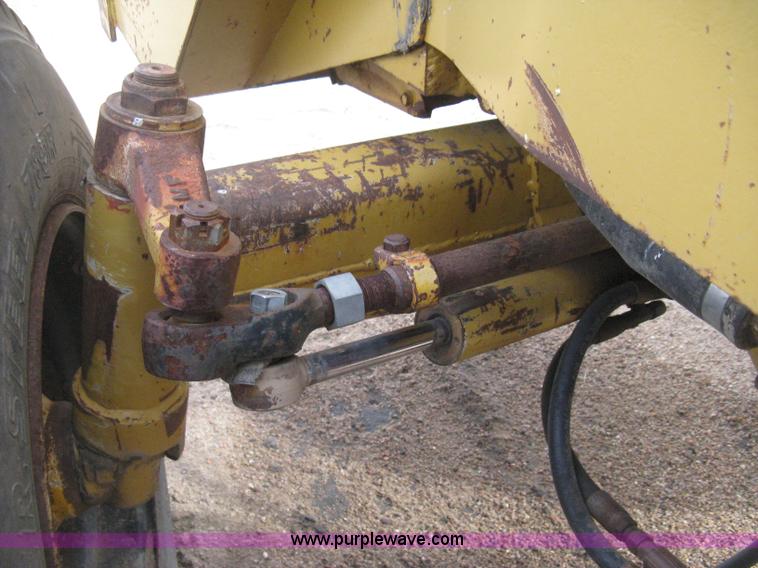 image for item E3023 Massey Ferguson H50 rough terrain forklift