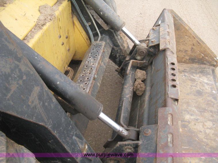 image for item E3025 1997 New Holland LX885 Turbo skid steer