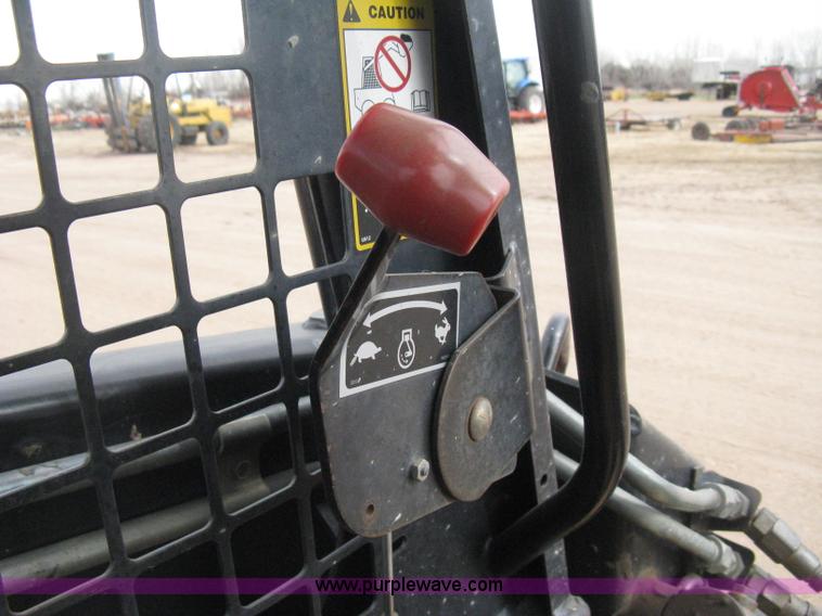 image for item E3025 1997 New Holland LX885 Turbo skid steer