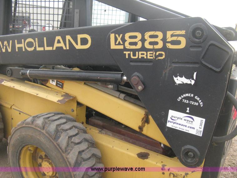 image for item E3025 1997 New Holland LX885 Turbo skid steer