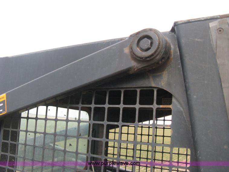 image for item E3025 1997 New Holland LX885 Turbo skid steer