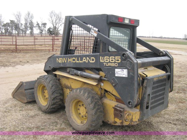 image for item E3026 1994 New Holland LX665 Turbo skid steer