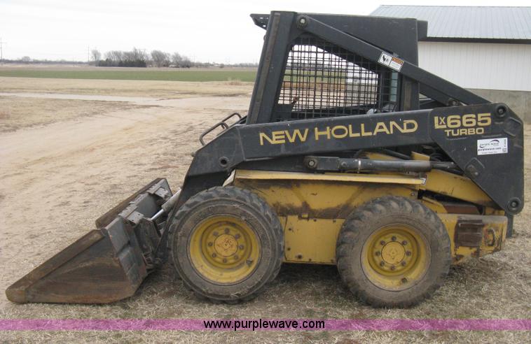 image for item E3026 1994 New Holland LX665 Turbo skid steer