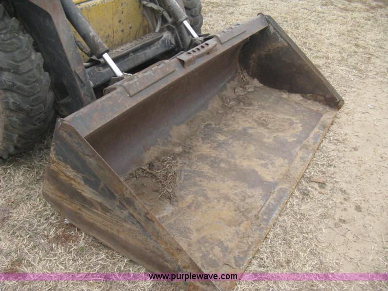 image for item E3026 1994 New Holland LX665 Turbo skid steer