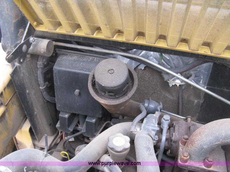 image for item E3026 1994 New Holland LX665 Turbo skid steer