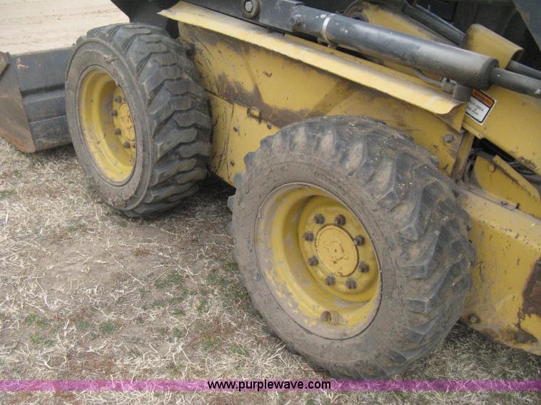 image for item E3026 1994 New Holland LX665 Turbo skid steer