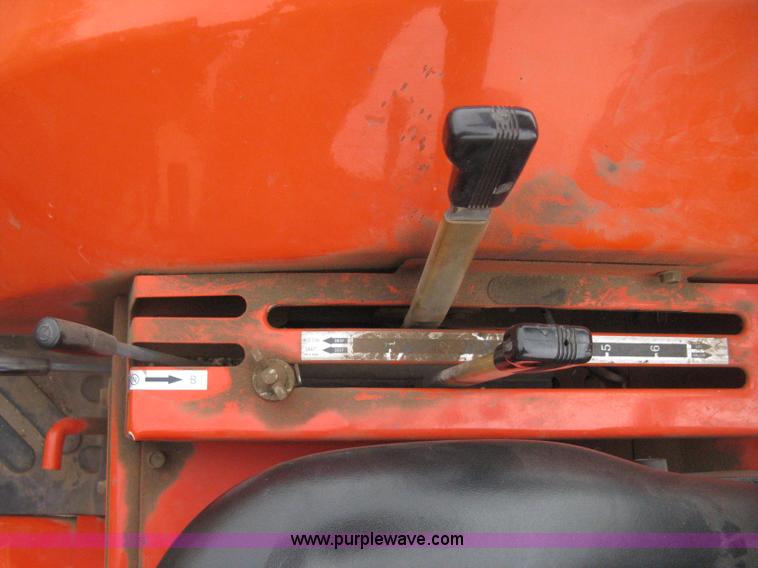 image for item E3027 Kioti DK35 MFWD tractor