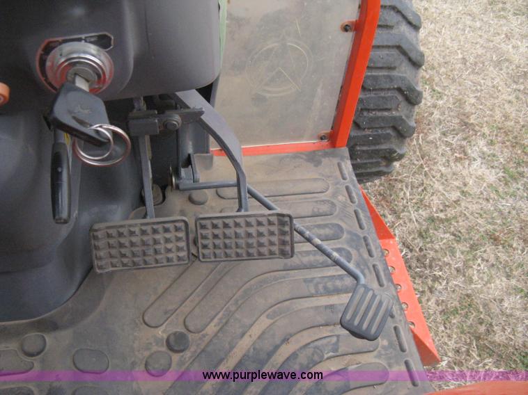 image for item E3027 Kioti DK35 MFWD tractor