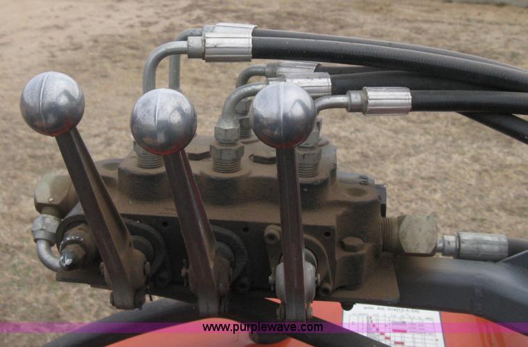 image for item E3027 Kioti DK35 MFWD tractor