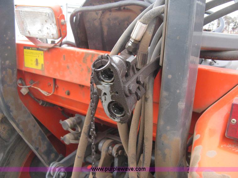 image for item E3027 Kioti DK35 MFWD tractor