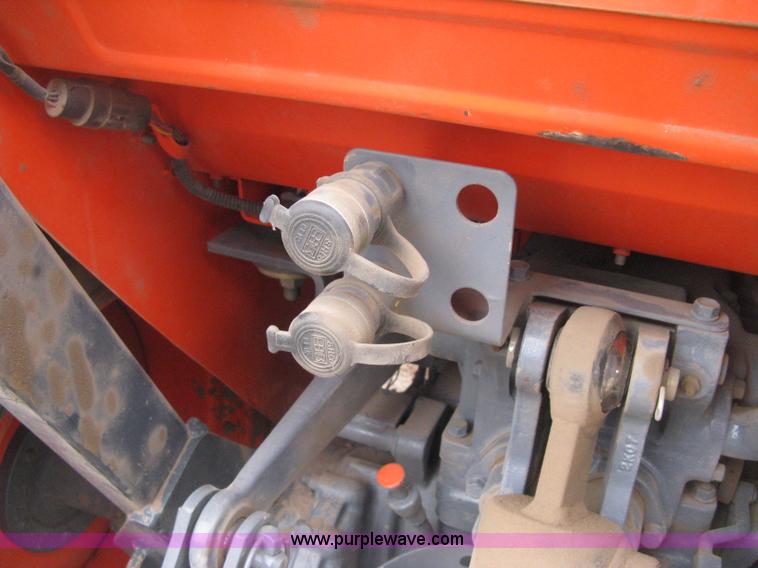 image for item E3027 Kioti DK35 MFWD tractor