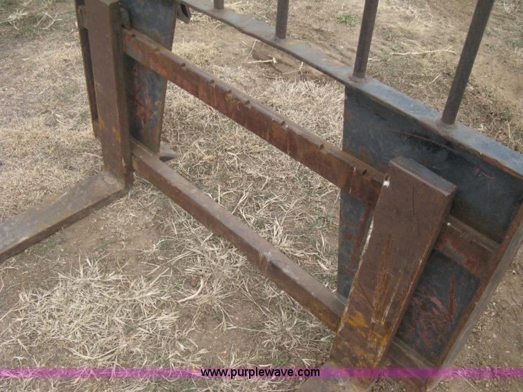 image for item E3030 Pallet fork skid steer attachment