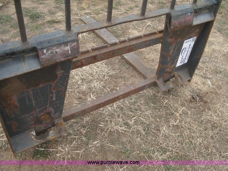 image for item E3030 Pallet fork skid steer attachment