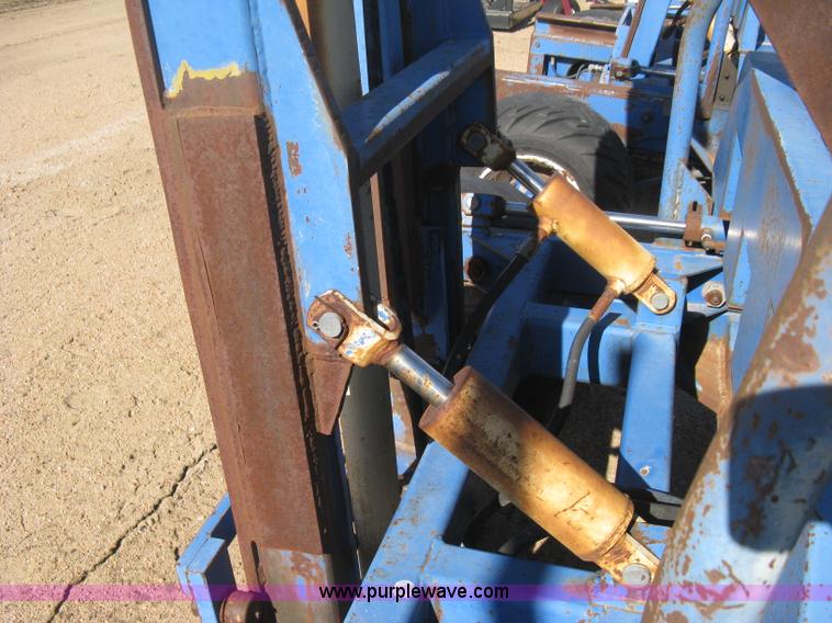 image for item E3031 1988 Teledyne/Princeton D3200S piggyback forklift