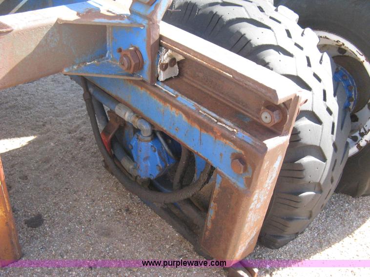 image for item E3032 Teledyne/Princeton D3200S piggyback forklift