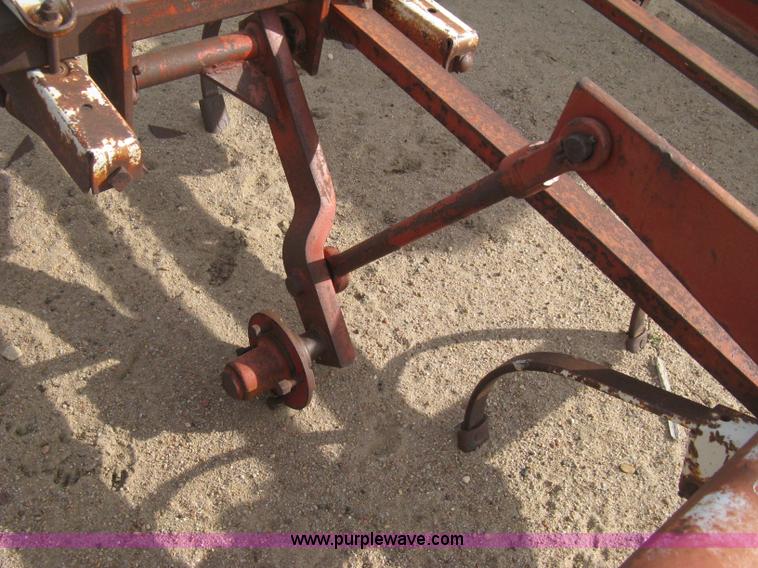 image for item E3035 International VibraShank cultivator