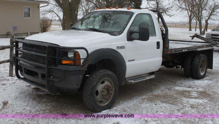 image for item E8383 2006 Ford F450 pickup truck