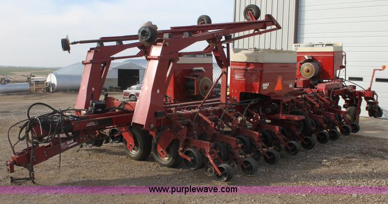 image for item E8433 1996 Case 955 Cyclo Air planter