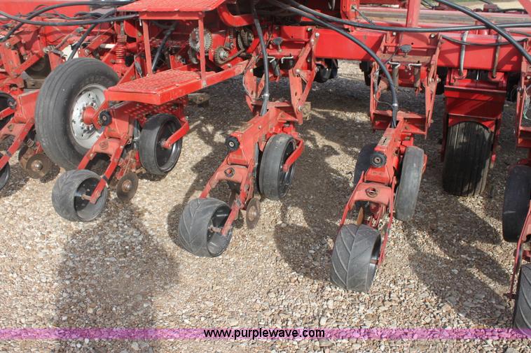 image for item E8433 1996 Case 955 Cyclo Air planter