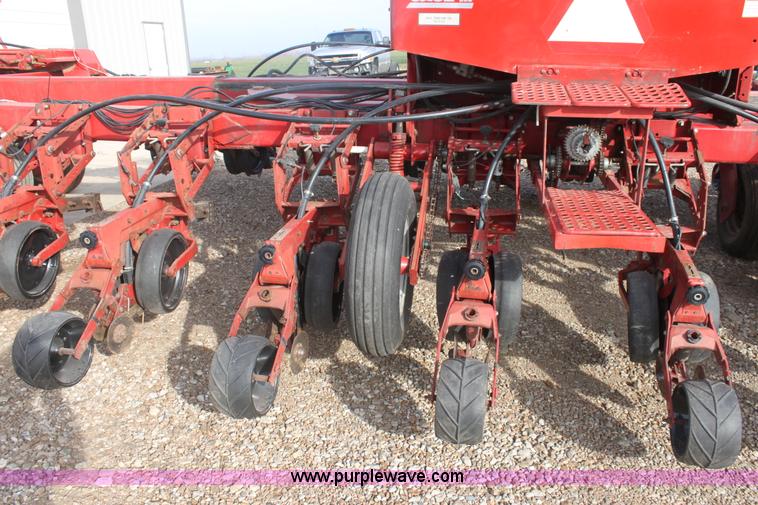 image for item E8433 1996 Case 955 Cyclo Air planter