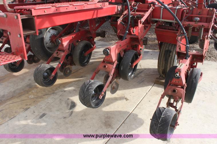 image for item E8433 1996 Case 955 Cyclo Air planter