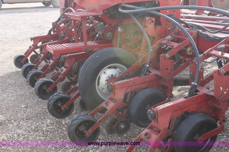 image for item E8433 1996 Case 955 Cyclo Air planter