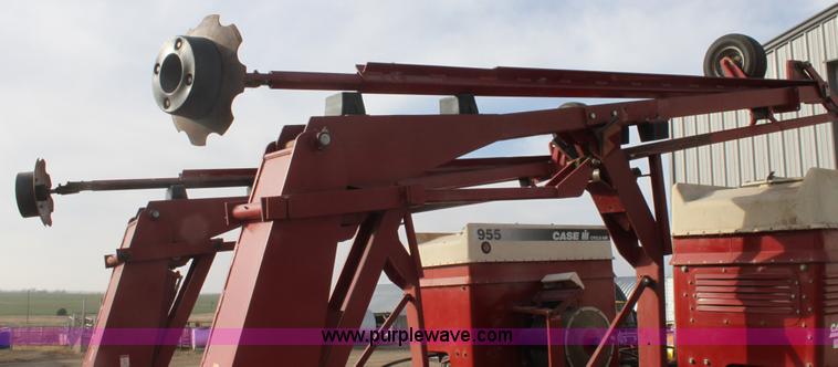 image for item E8433 1996 Case 955 Cyclo Air planter