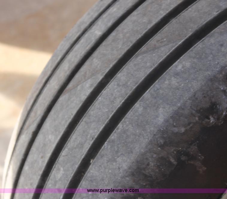 image for item E8433 1996 Case 955 Cyclo Air planter