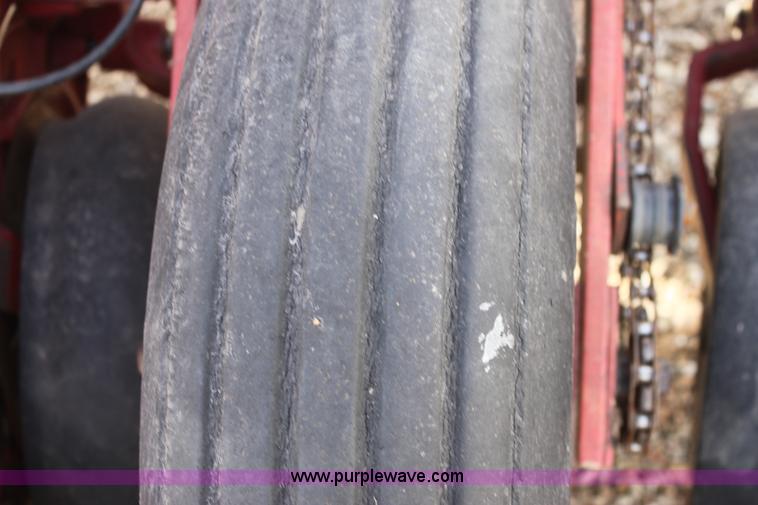 image for item E8433 1996 Case 955 Cyclo Air planter