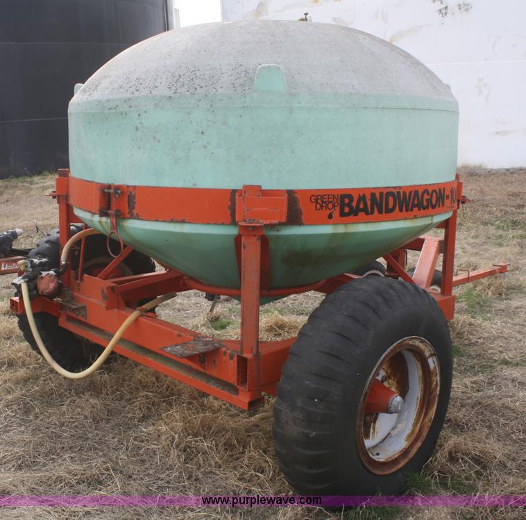 image for item F2796 Band Wagon 1000 nurse tank