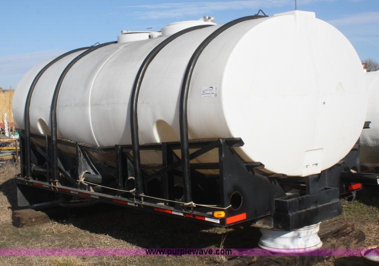 image for item F2887 Liquid tank truck bed