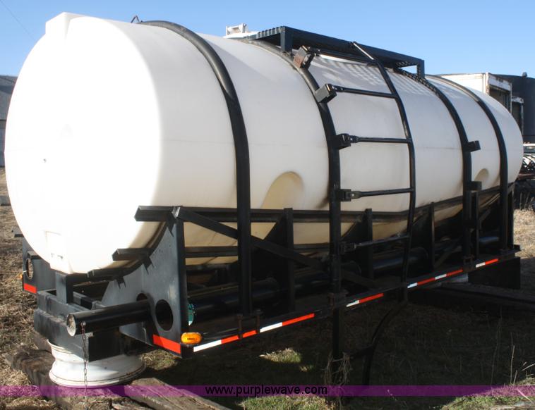 image for item F2887 Liquid tank truck bed