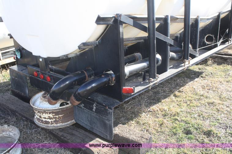 image for item F2887 Liquid tank truck bed