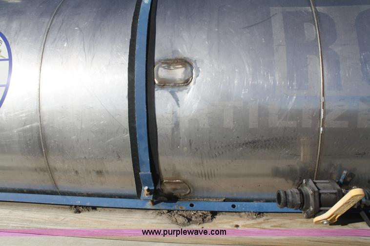 image for item F2994 Certified Equipment Mfg. 1,000 gallon nurse tank
